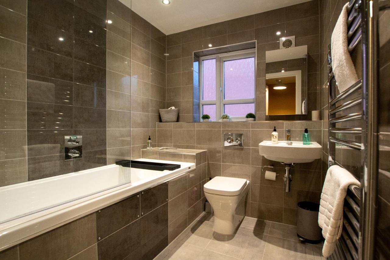 Charles St Chester City Townhouse By Rework Accommodation Exterior foto